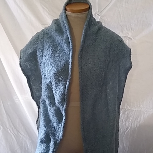 NWT Wool Handcrafted Wrap/Scarf - Picture 2 of 3
